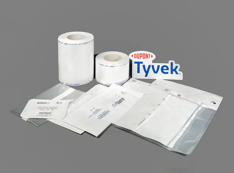 Welche Leistung bringt Tyvek-Rollenmaterial bei Hochtemperatur-Sterilisationsprozessen?
